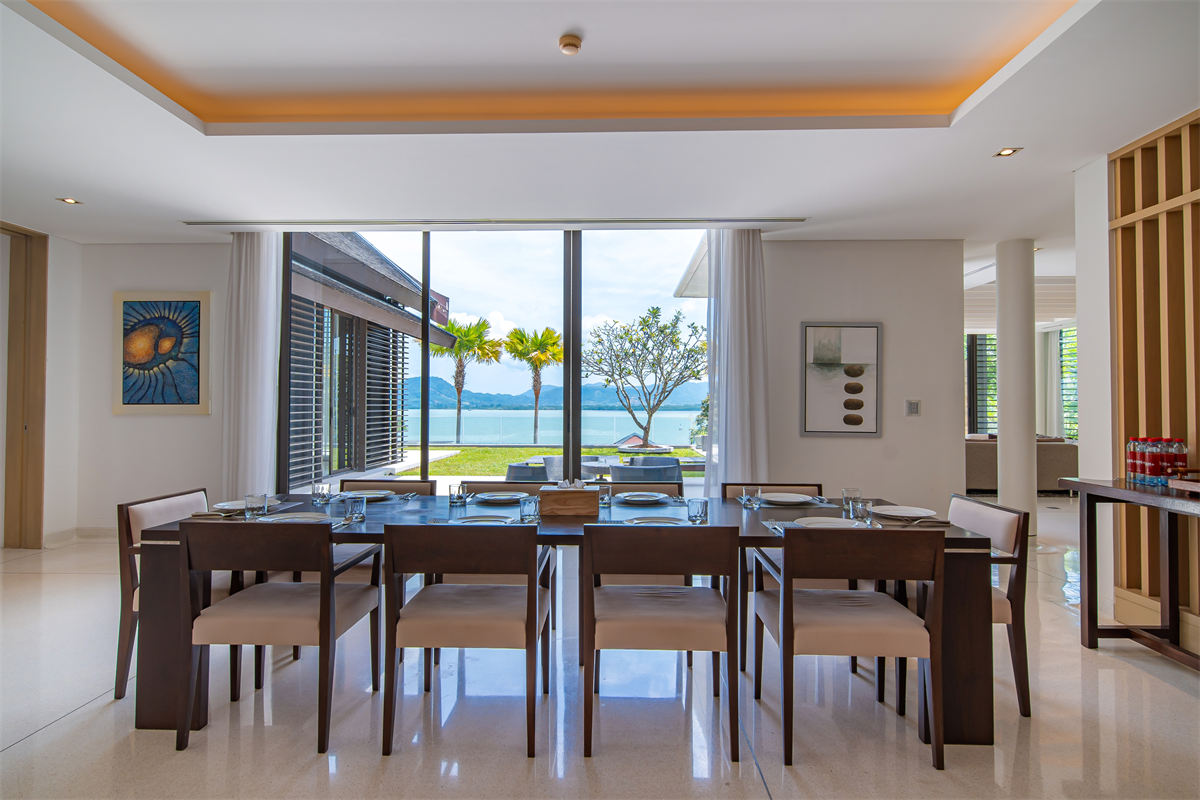 Villa Elegance