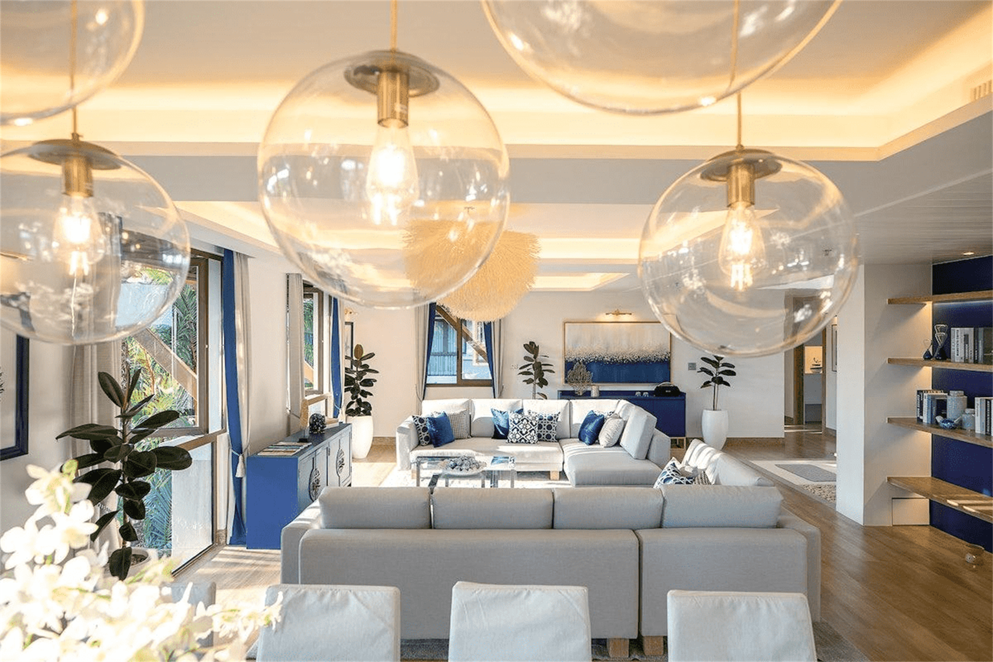 Penthouse Skyline