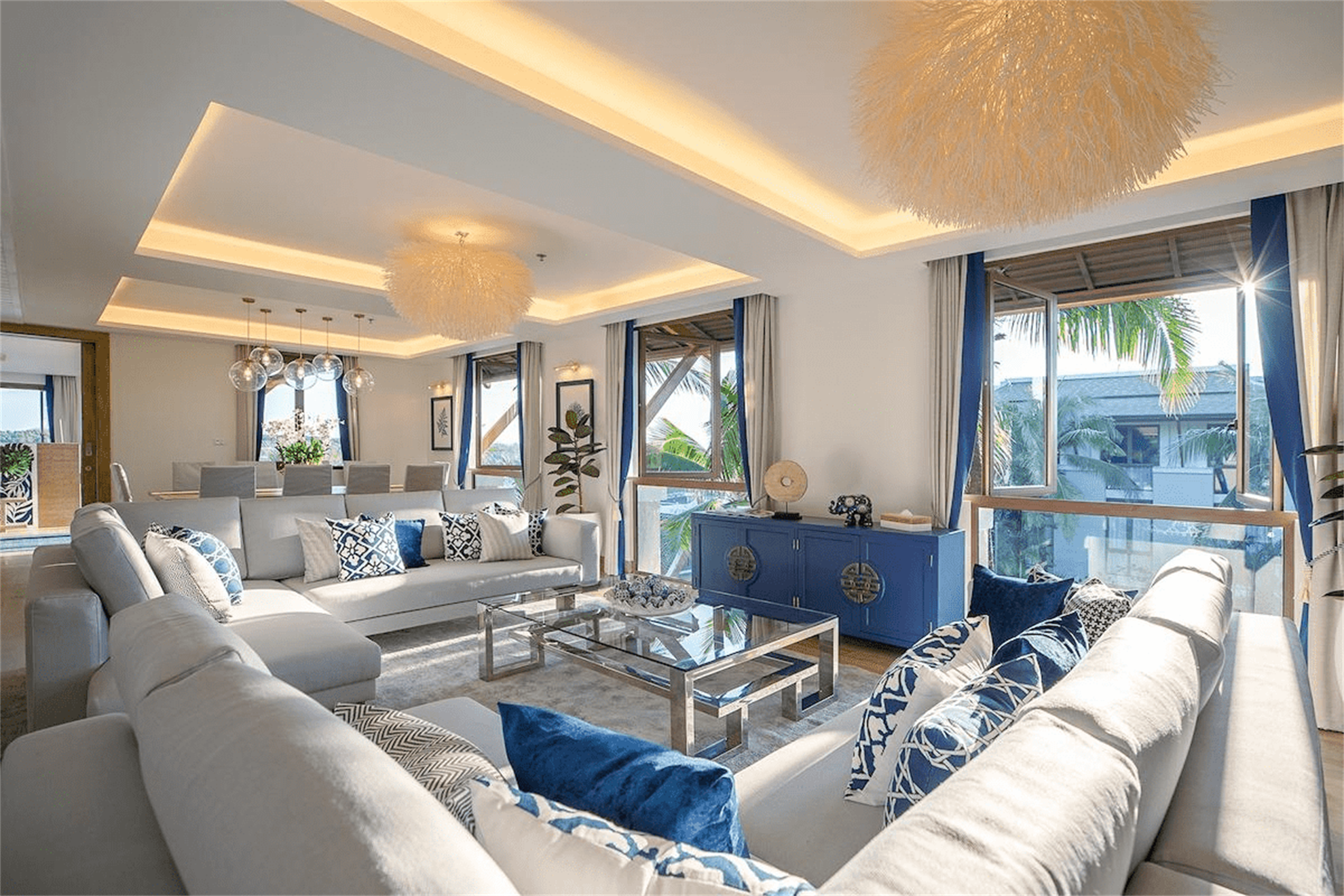 Penthouse Skyline