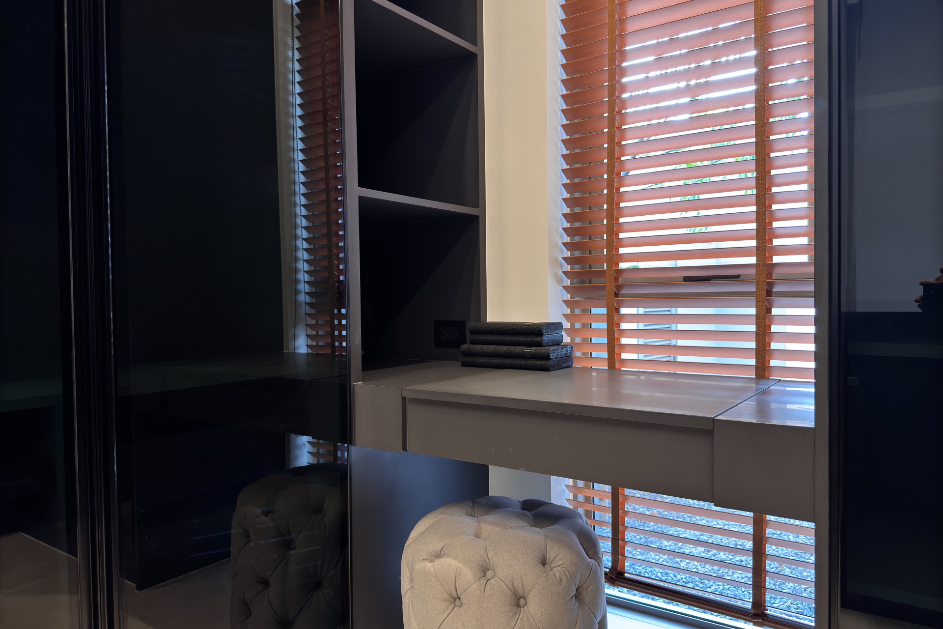 Zenithy Luxe