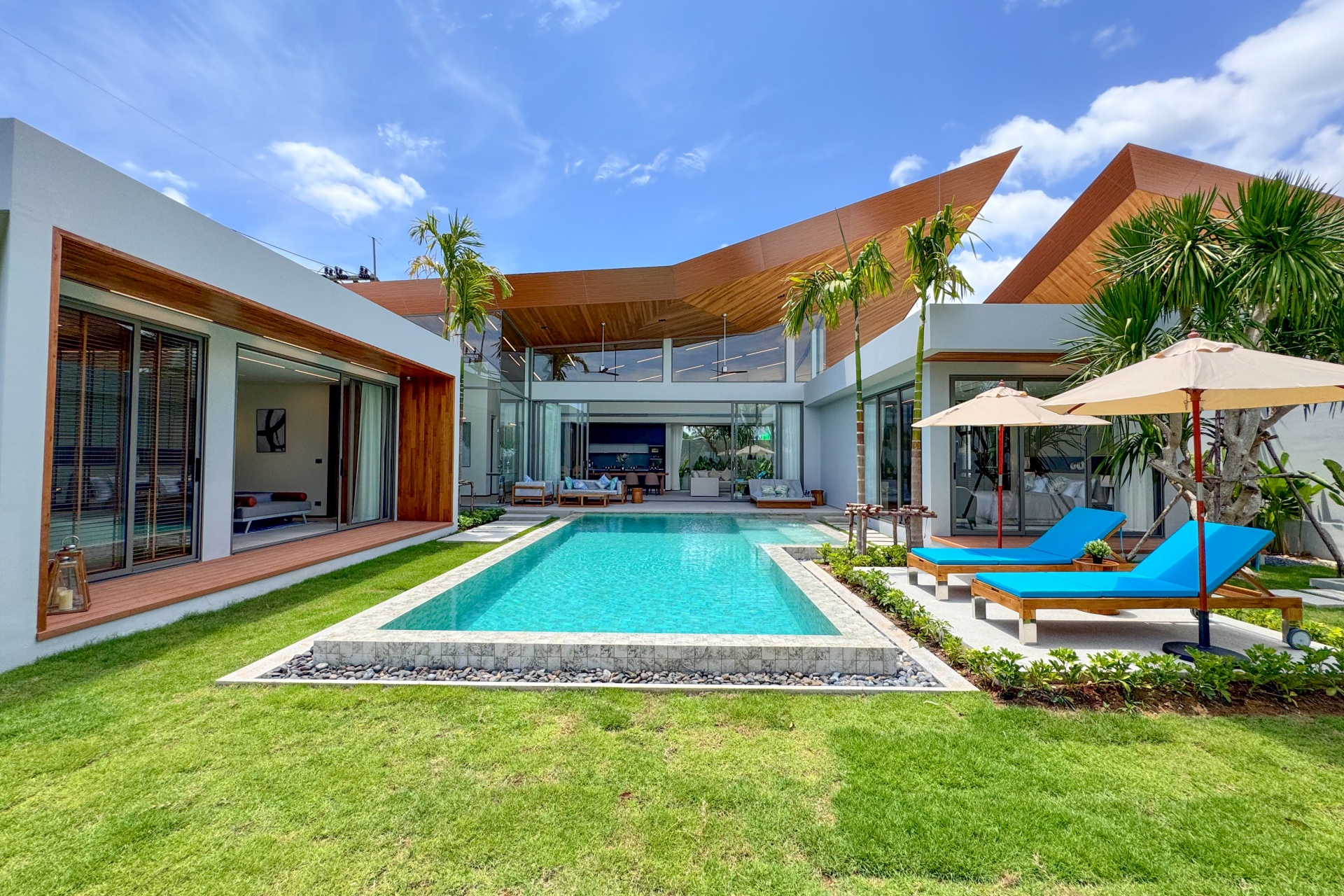 Zenithy Luxe