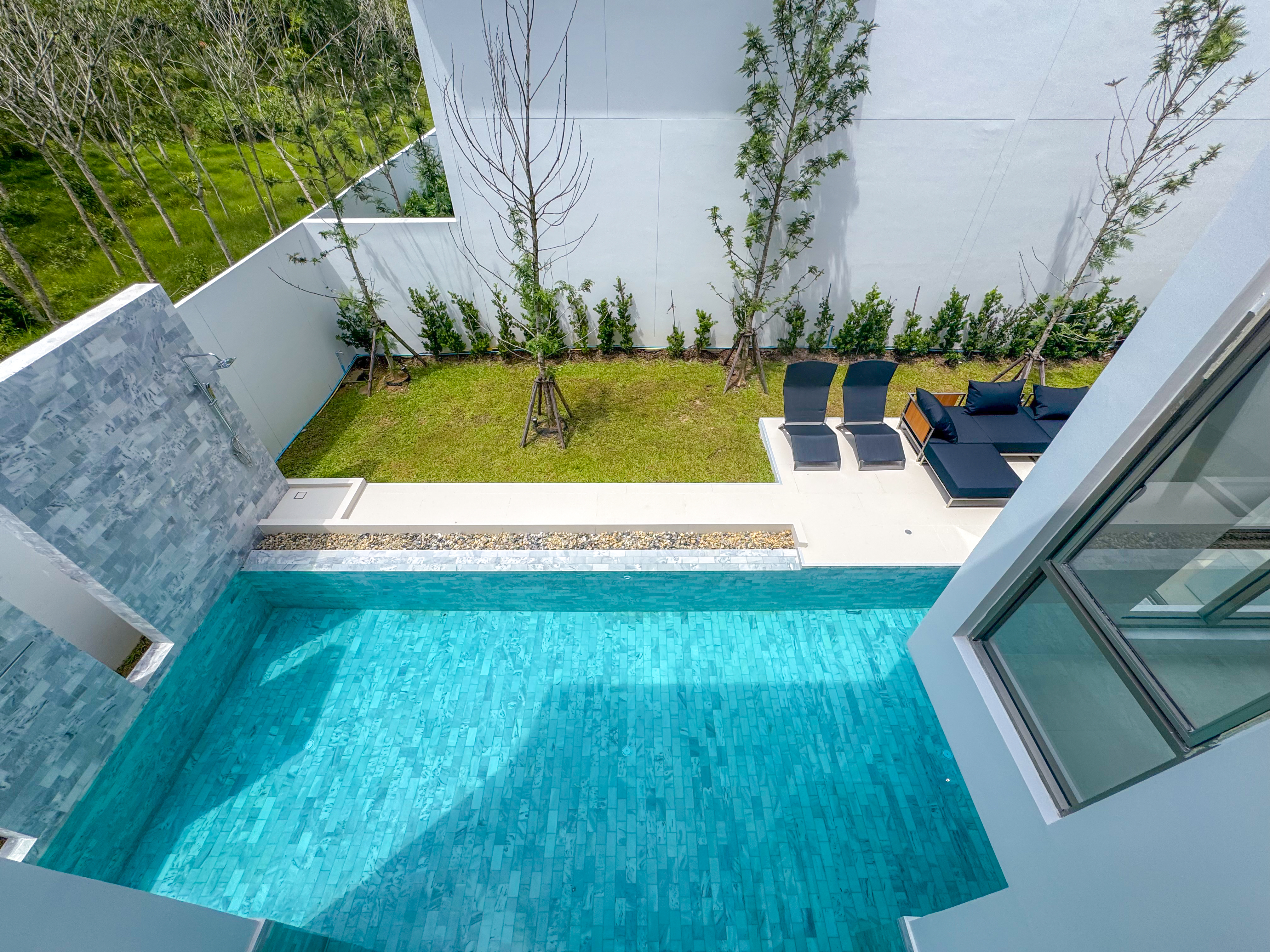 Luxpride Villa L10