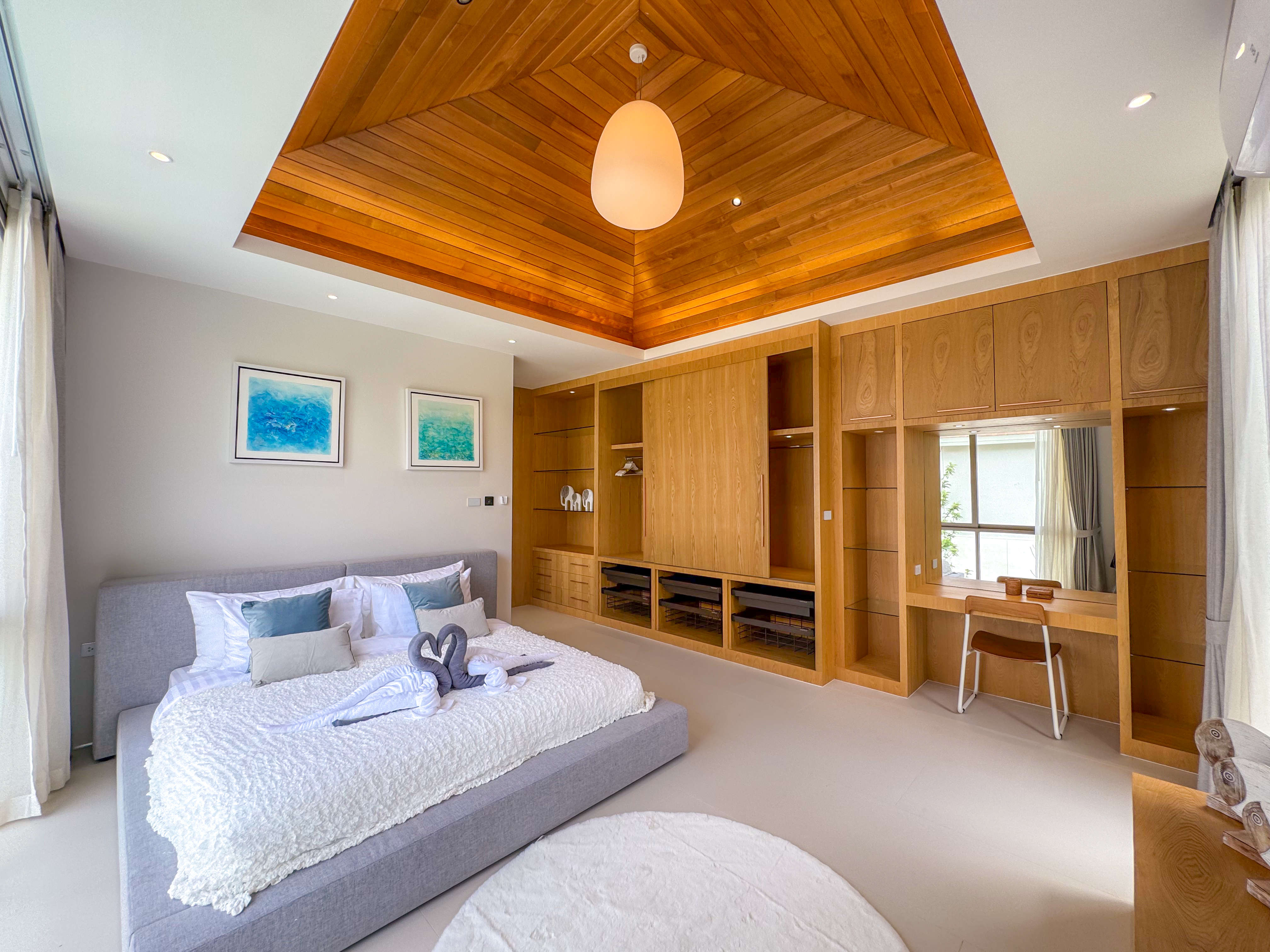 Luxpride Villa L10