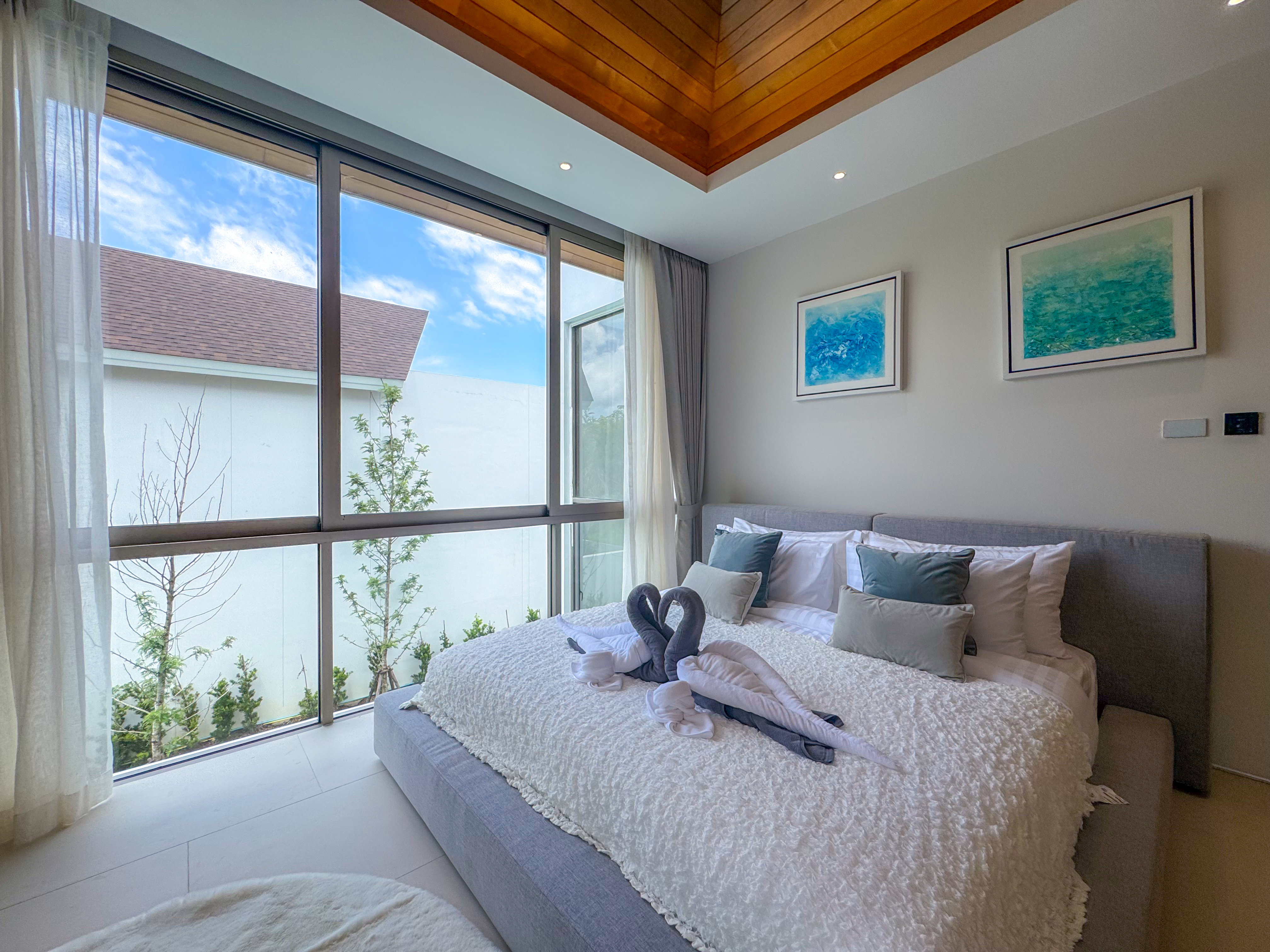 Luxpride Villa L10