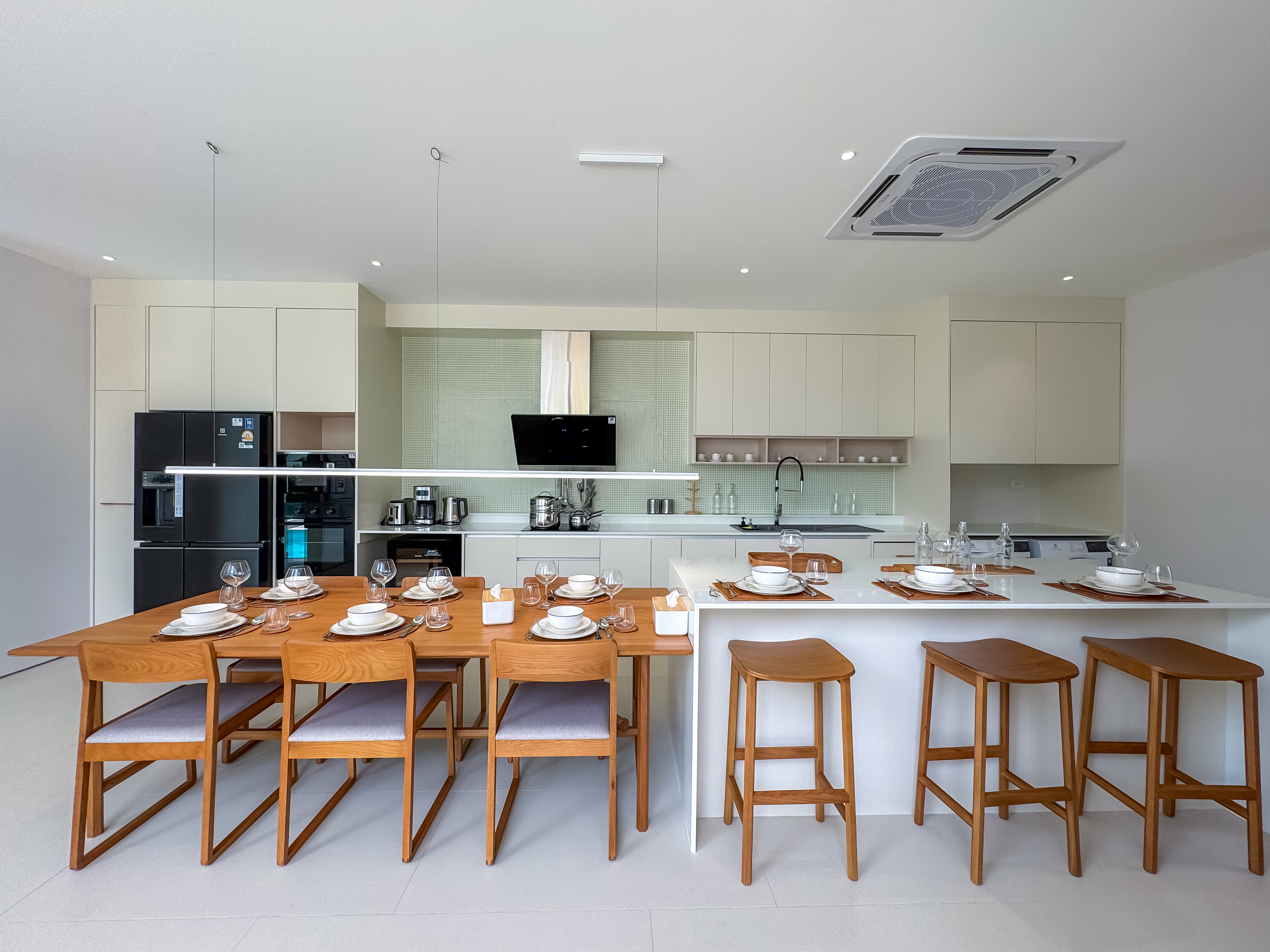 Luxpride Villa L27