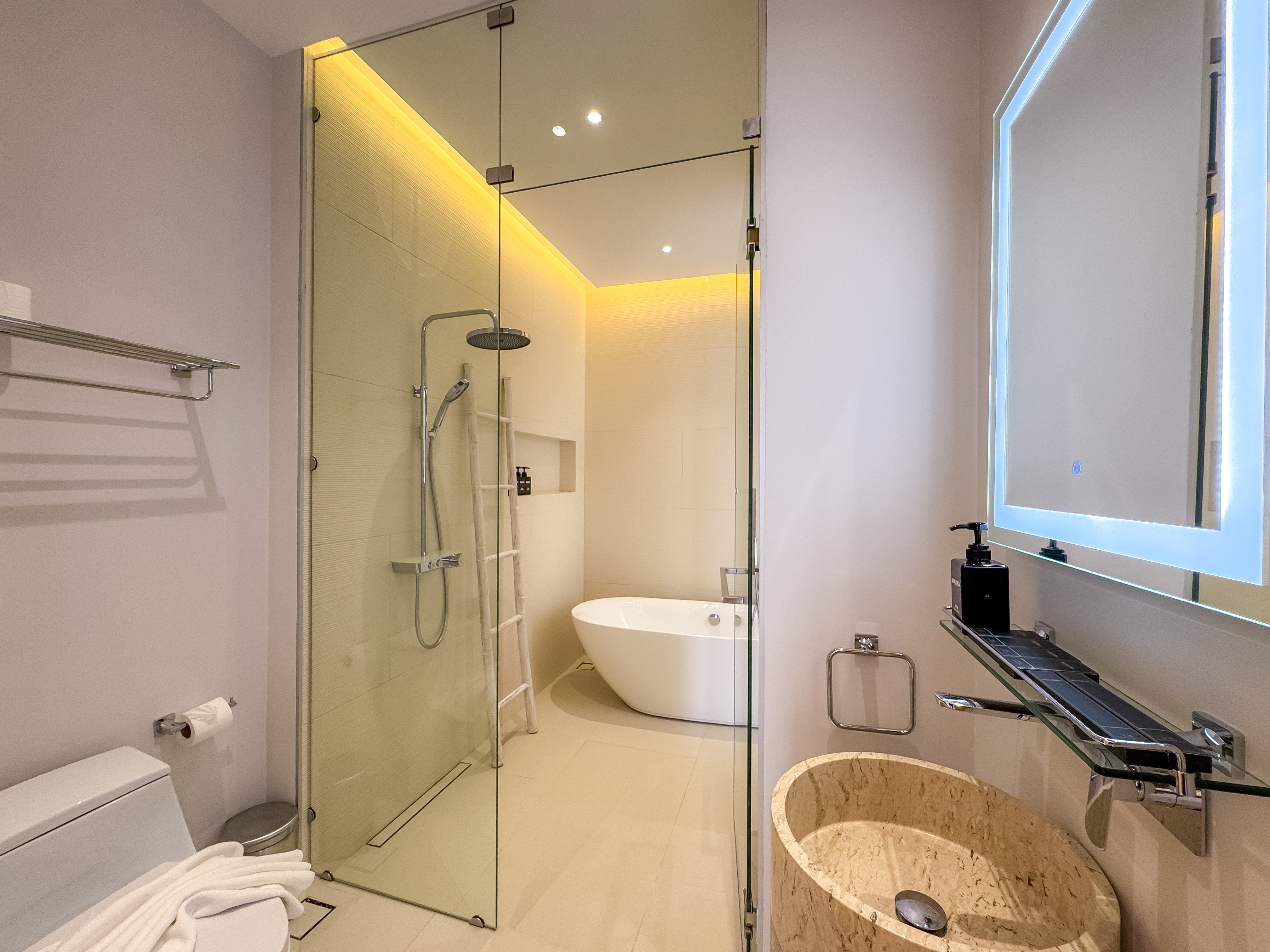 Luxpride Villa L27