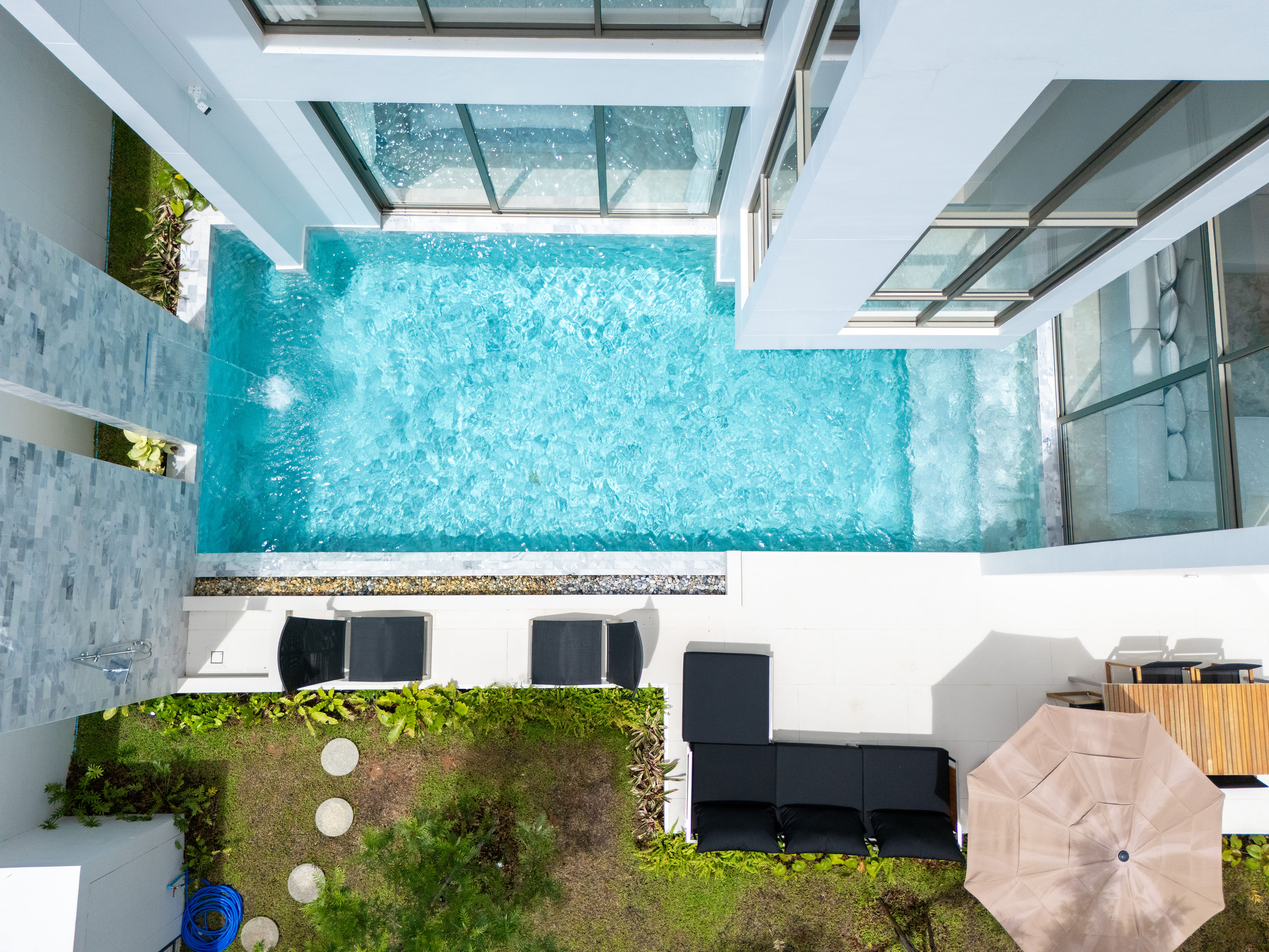 Luxpride Villa L27